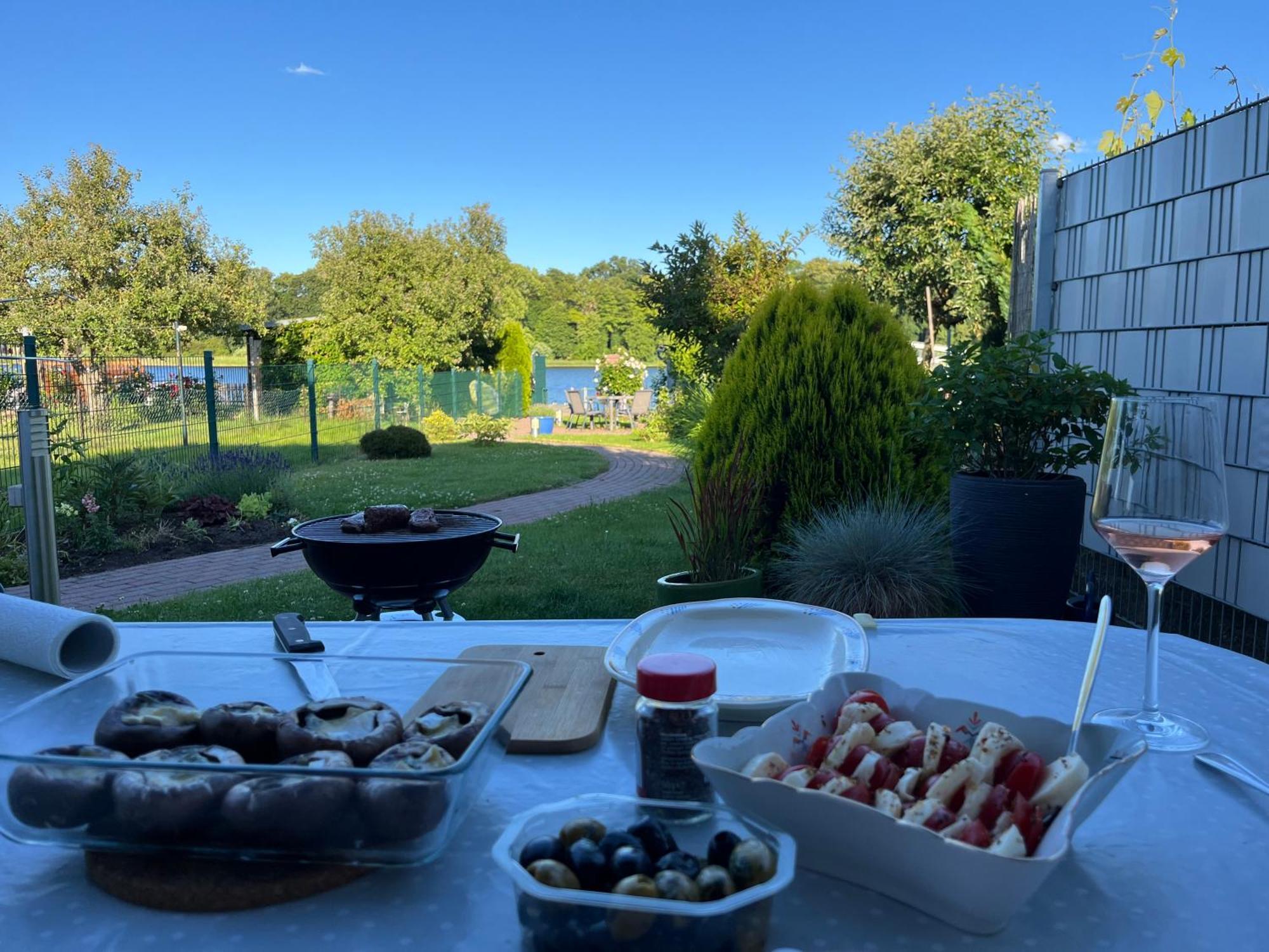 Ferienhaus Seekutter Mit Eigenem Seezugang Malchow  Pokoj fotografie